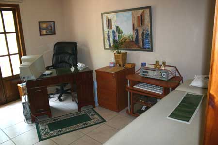 The BICOM treatment room