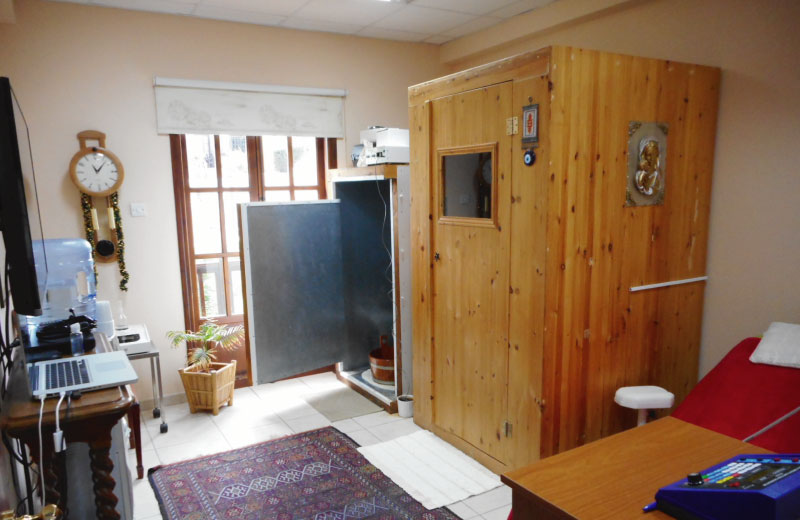 The orgone accumulator and infrared sauna room