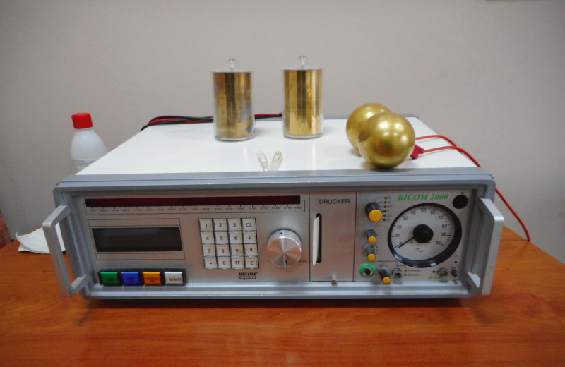 The BICOM bioresonance device